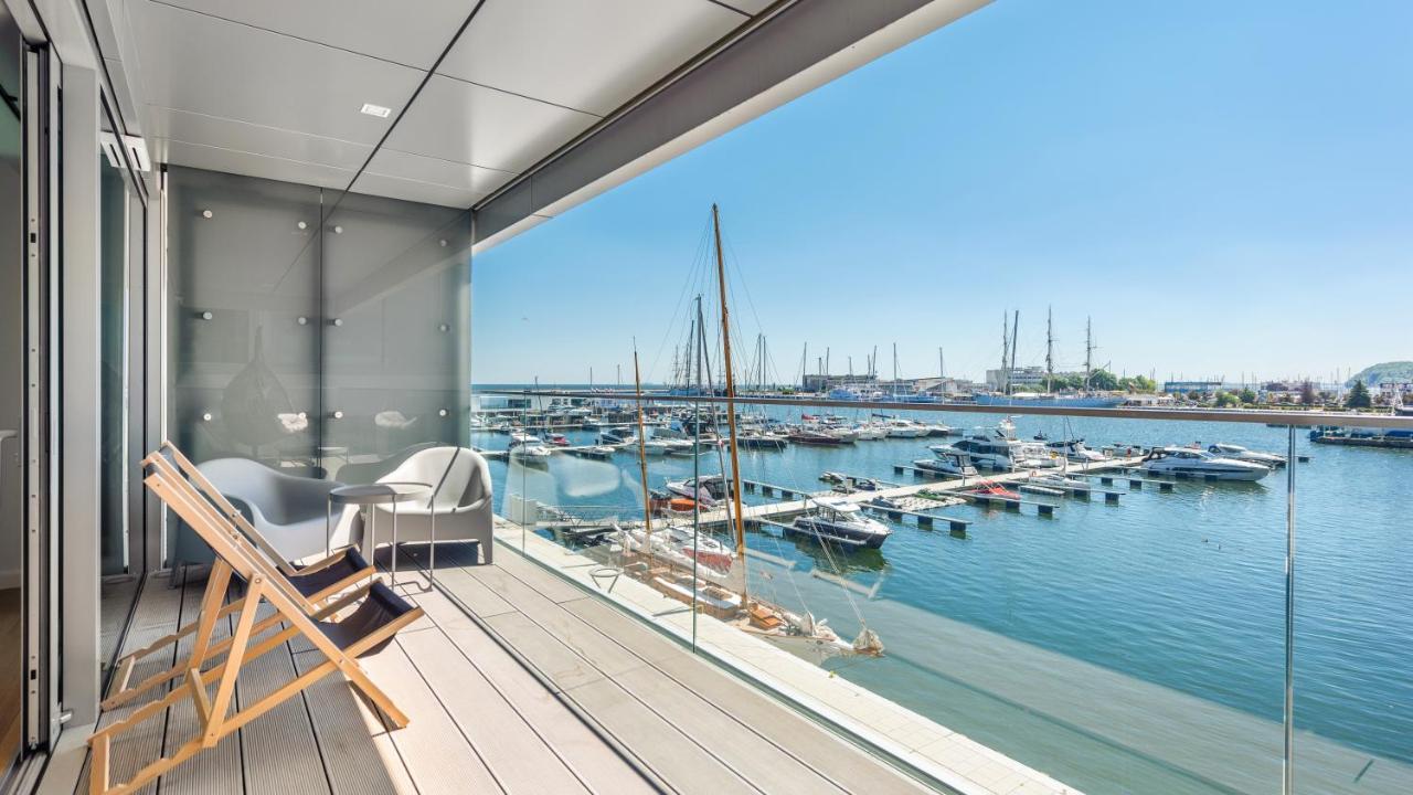 Flatbook - City Center Apartments Yacht Park Gdynia Bagian luar foto